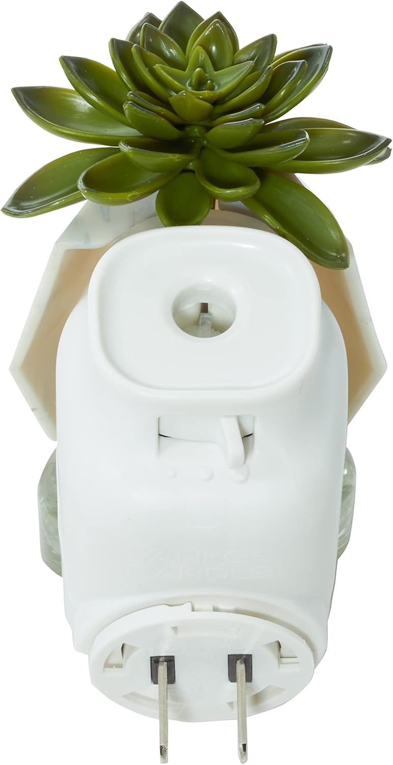 Yankee Candle Faceted Succulent ScentPlug Diffuser 1