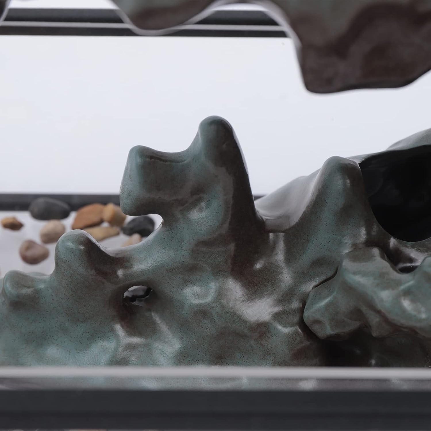 110V Indoor Water Fountain with Rockery Figurines