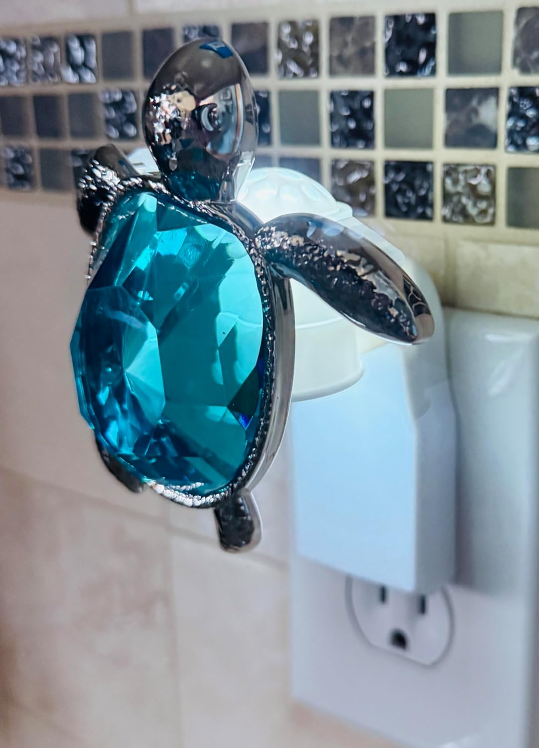 Faceted Green Turtle Wallflower Nightlight Plug