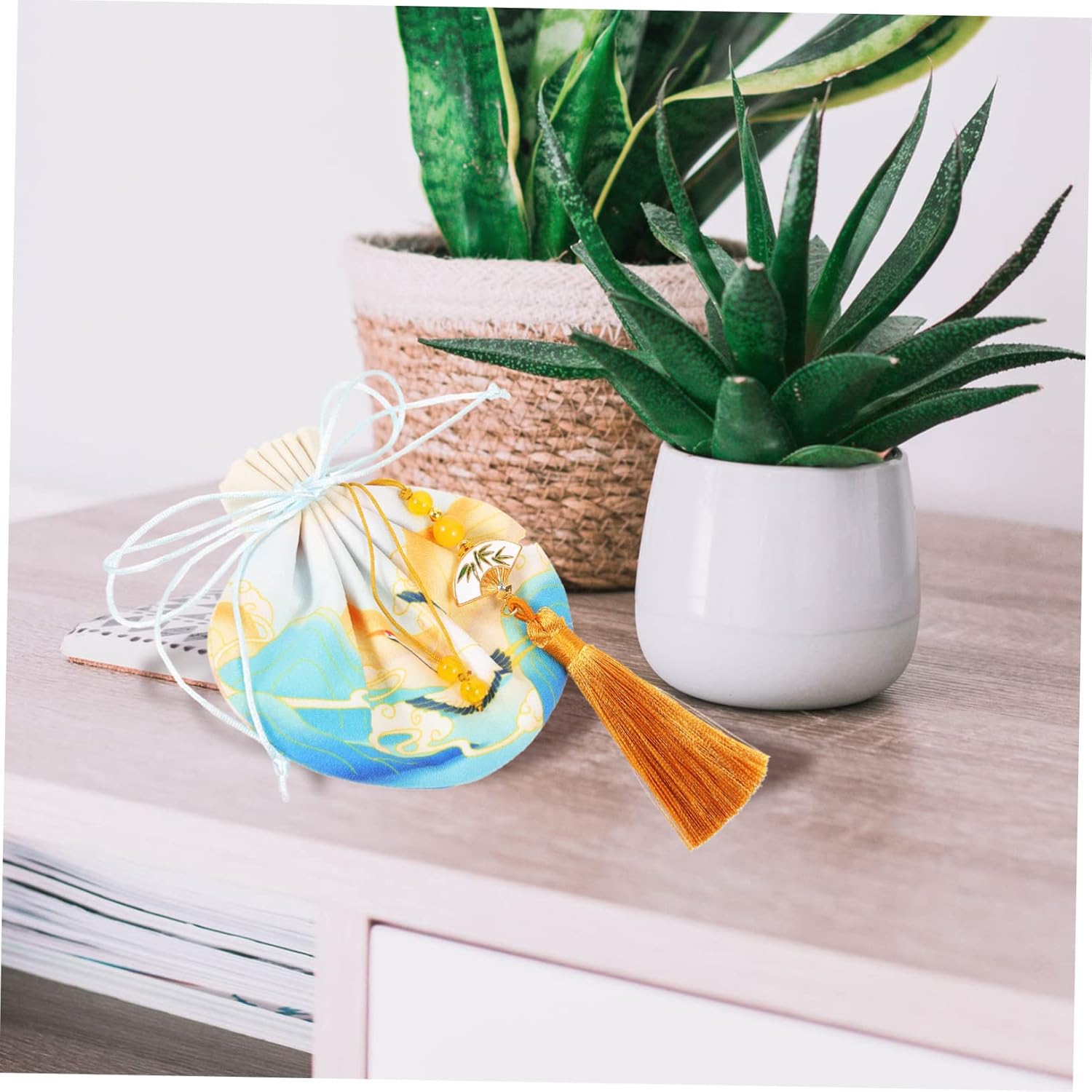 Luxshiny Chinese Style Lavender Drawstring Pouch for Home Decoration