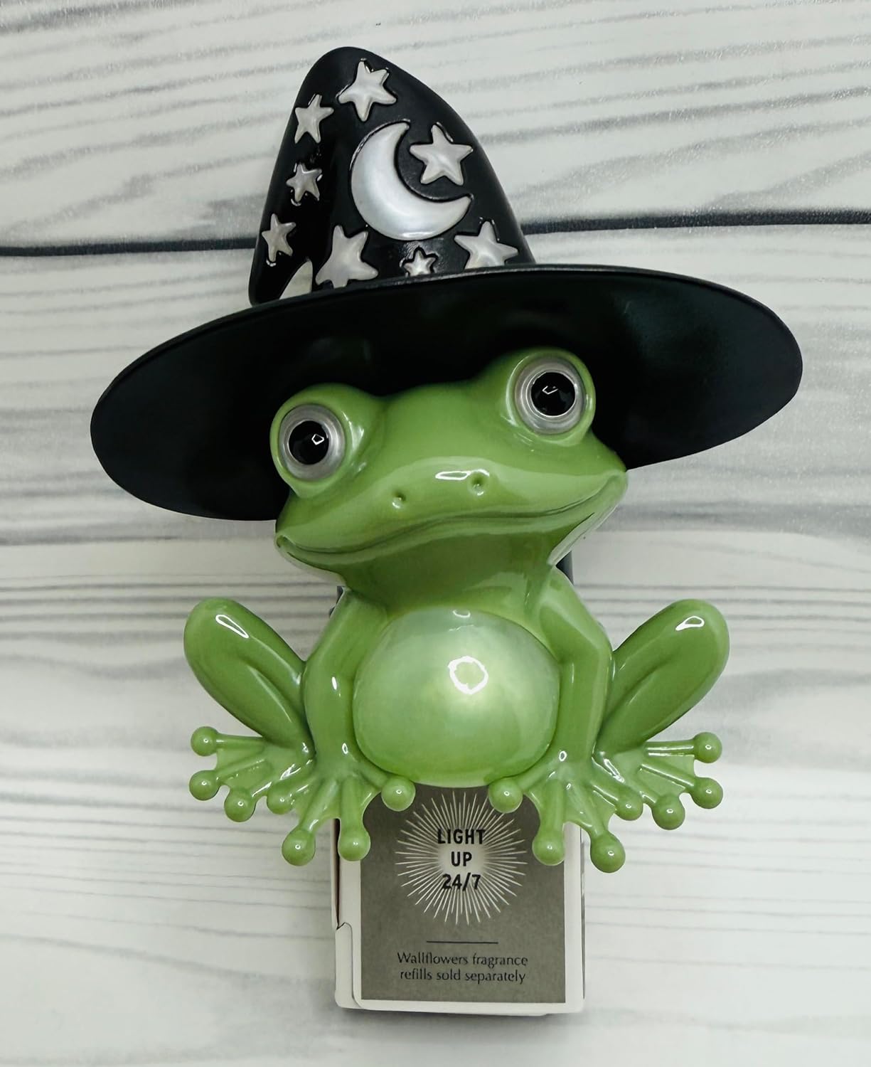 Green with Black Hat Witchy Frog Wallflowers Scent Control Nightlight Plug