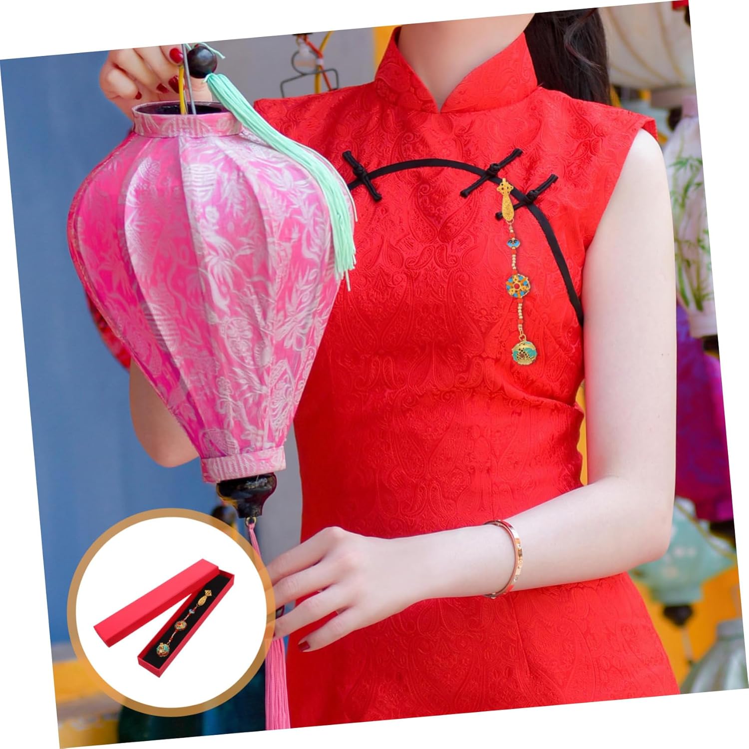 Hollow Fragrance Ball for Cheongsam and Home Decor