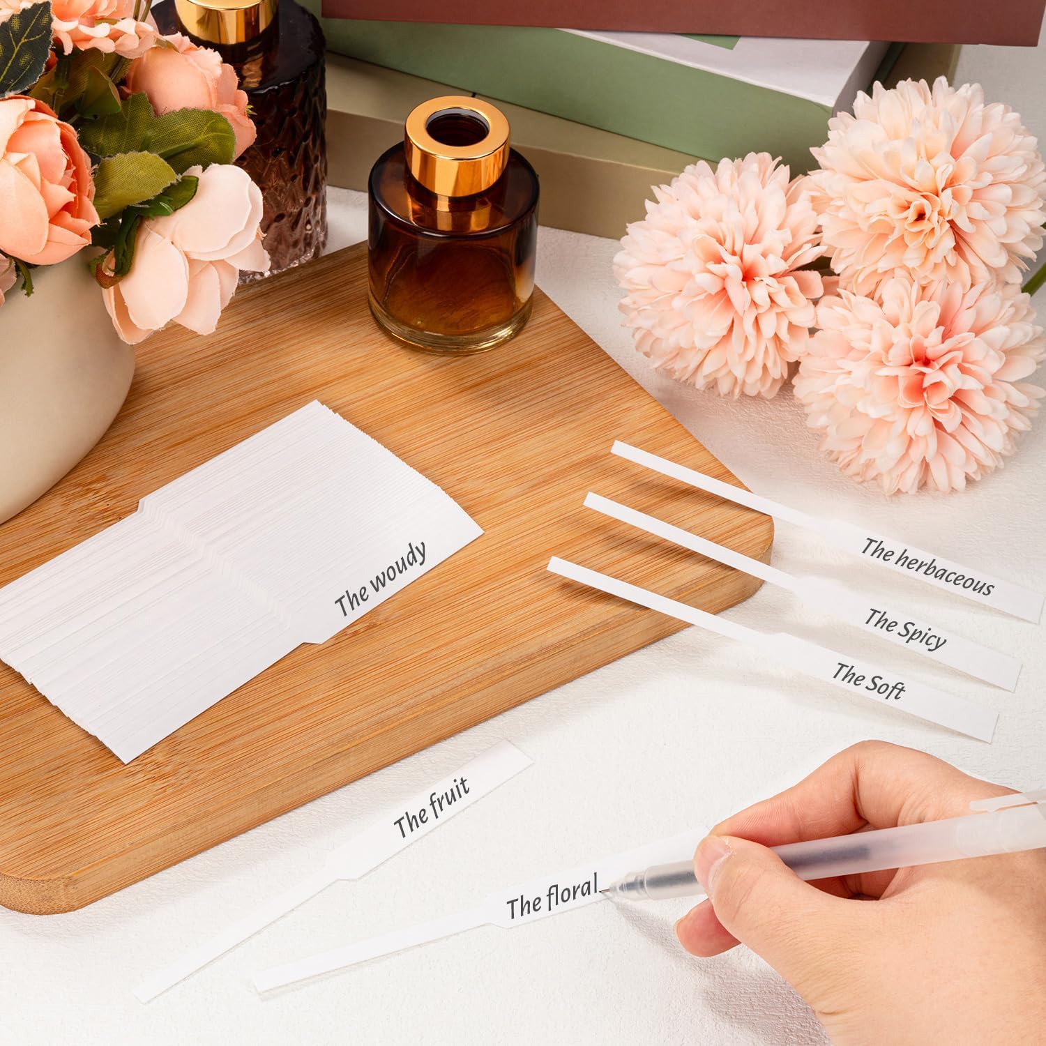 600Pcs Perfume Test Strips for Diffuser Aromatherapy Testing Scents