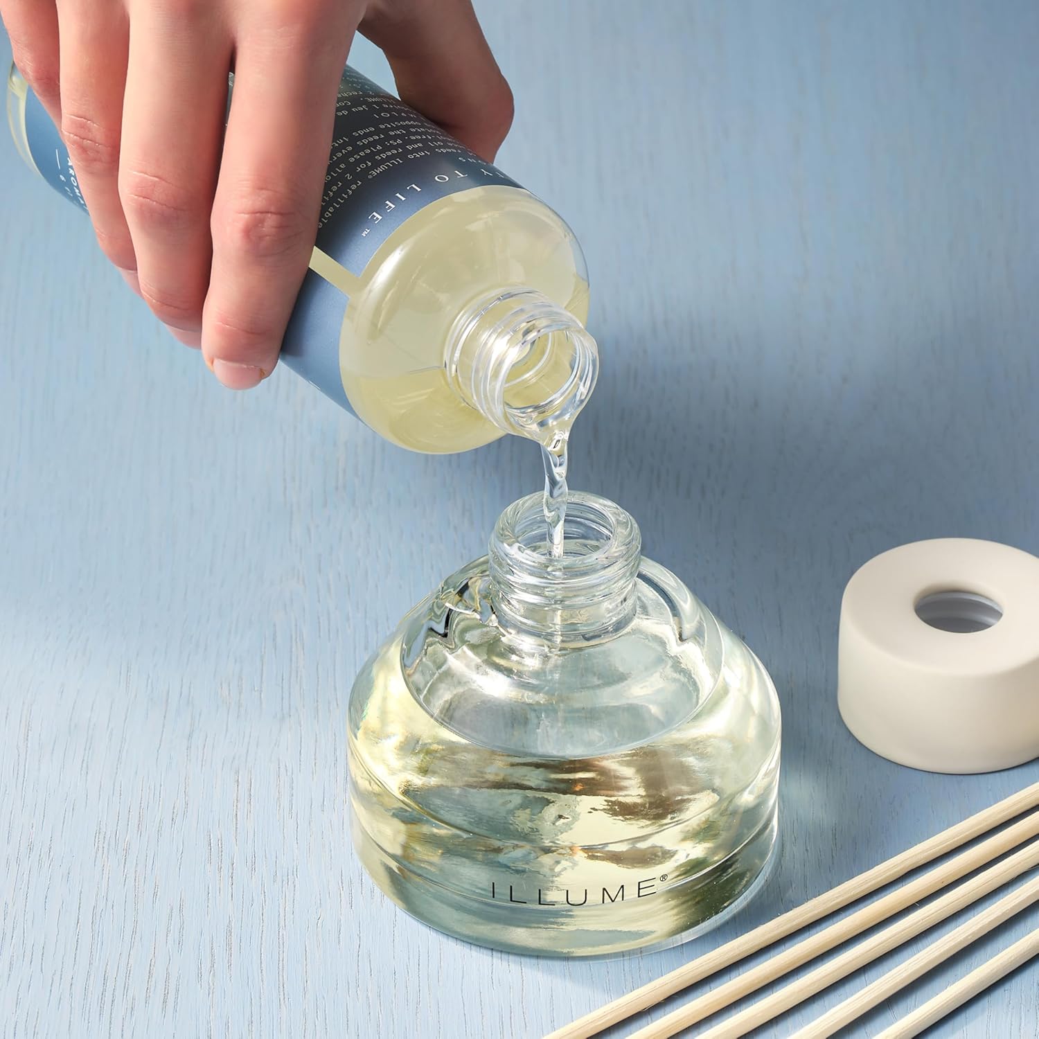 Illume Aromatic Diffuser Refill Isla Lily