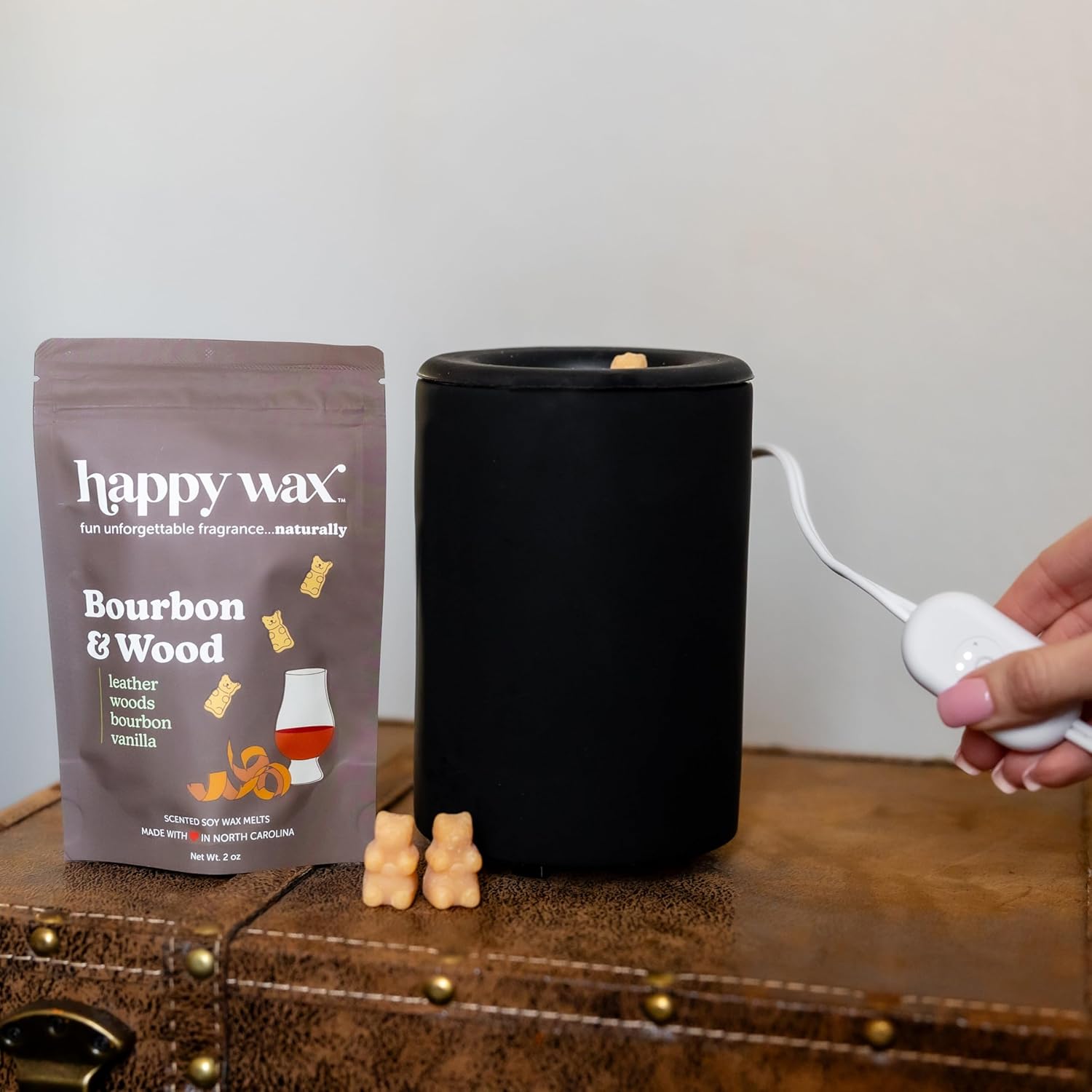 Happy Wax Bourbon Wood Scented Bear Wax Melts