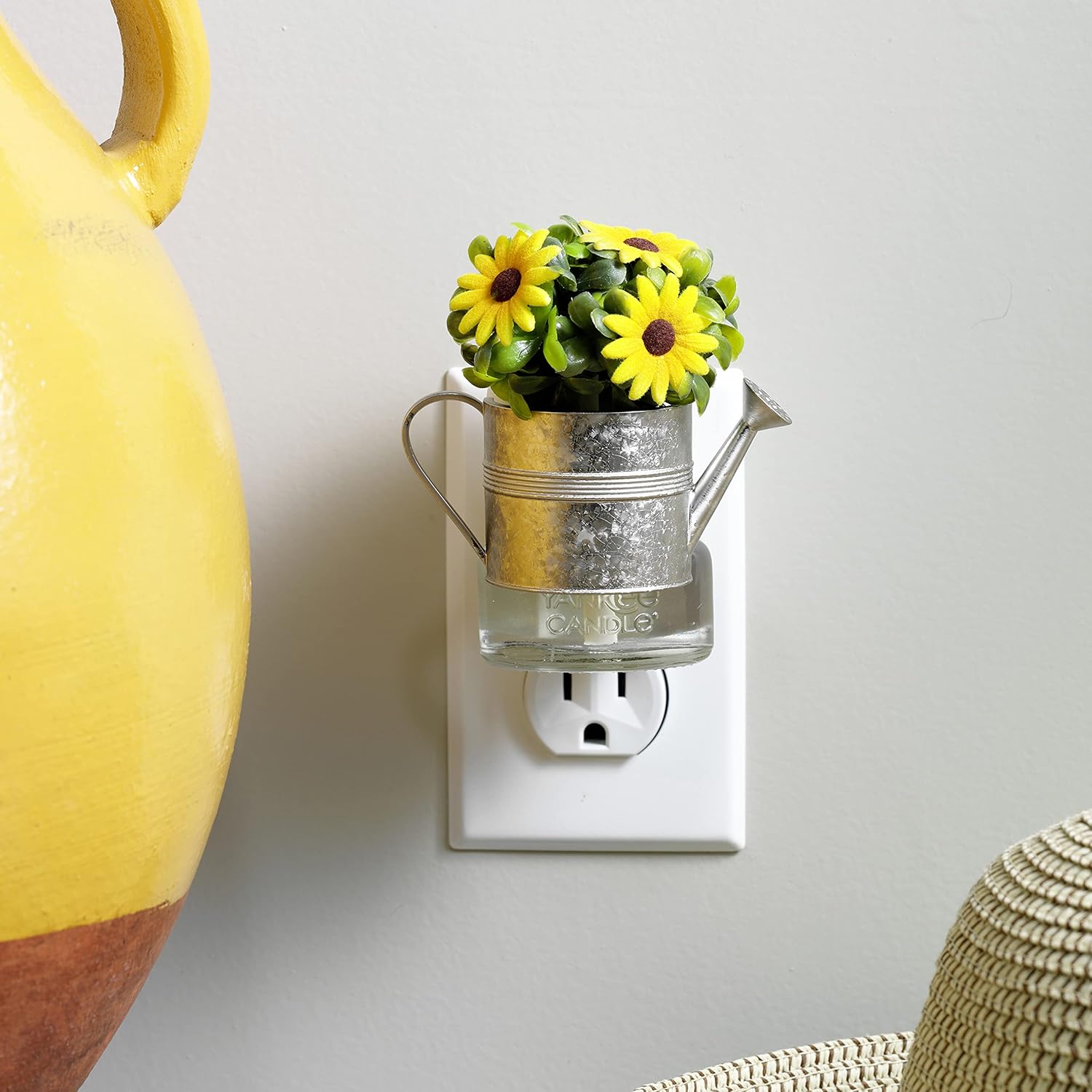 Yankee Candle Watering Can Scent Plug Diffuser