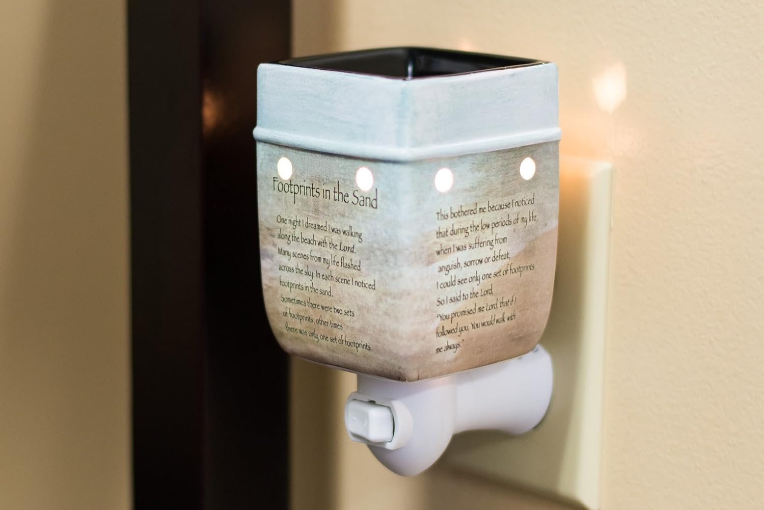 Footprints in The Sand Ceramic Wax Warmer by Elanze Designs